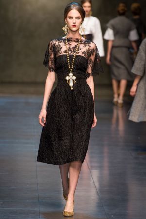 Dolce and Gabbana Fall 2013 RTW collection33.JPG